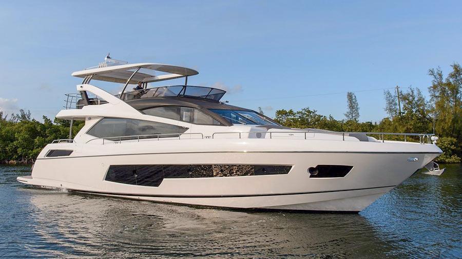 157-Christensen-Mi-Amore-luxury-yacht-charter-toys-(900px)