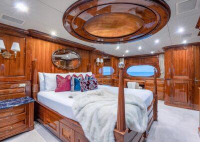 157-Christensen-Mi-Amore-luxury-yacht-charter--81