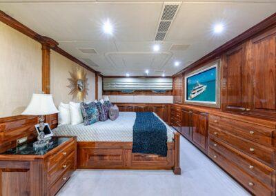 157-Christensen-Mi-Amore-luxury-yacht-charter--87