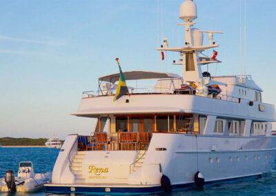Rena-145-nqea-luxury-charter-yacht-aft-profile-(900px)