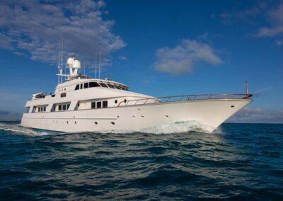 Rena-145-nqea-luxury-charter-yacht-profile-6