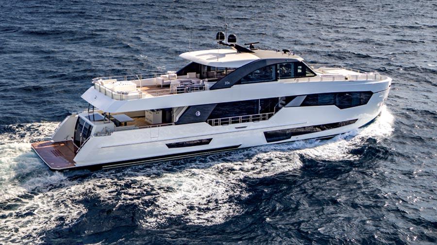 2022-Ocean-Alexander-30R-charter-yacht-O-featured-profile
